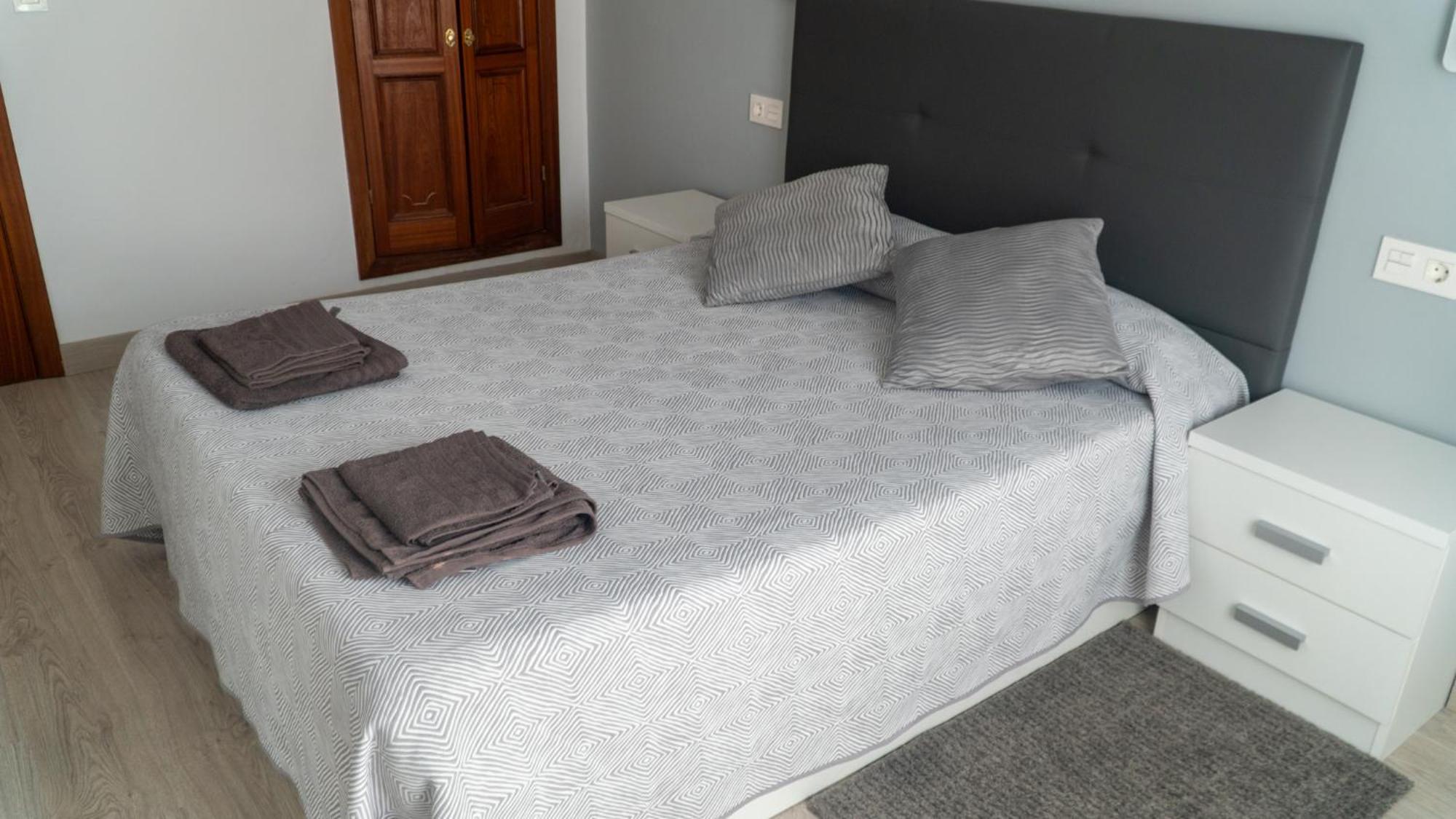 Piso Aviles Centro Parque Ferrera Экстерьер фото